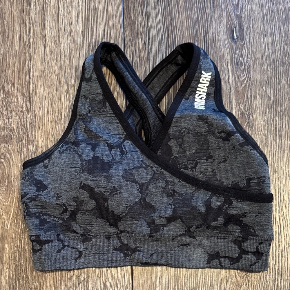 Gymshark Gray & Black Camo Seamless Sports Bra XS